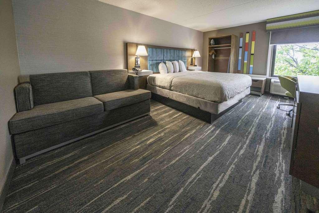Hampton Inn St. Louis - Westport Maryland Heights Room photo